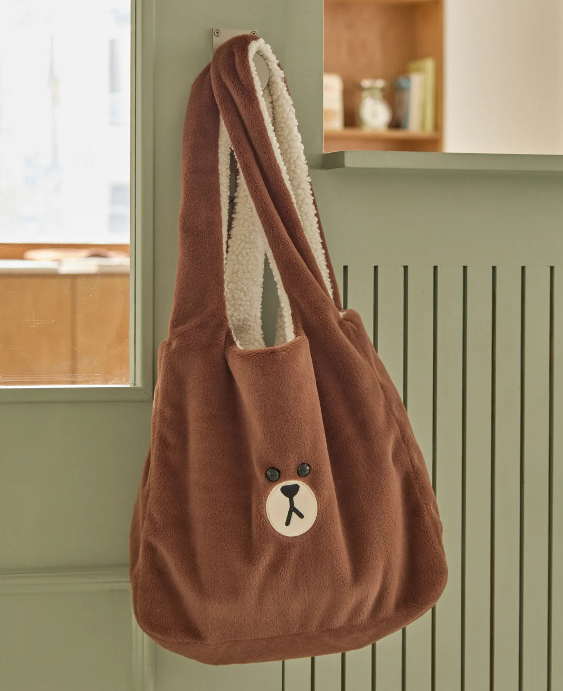 [BAJO PEDIDO] Line Friends Hug brown