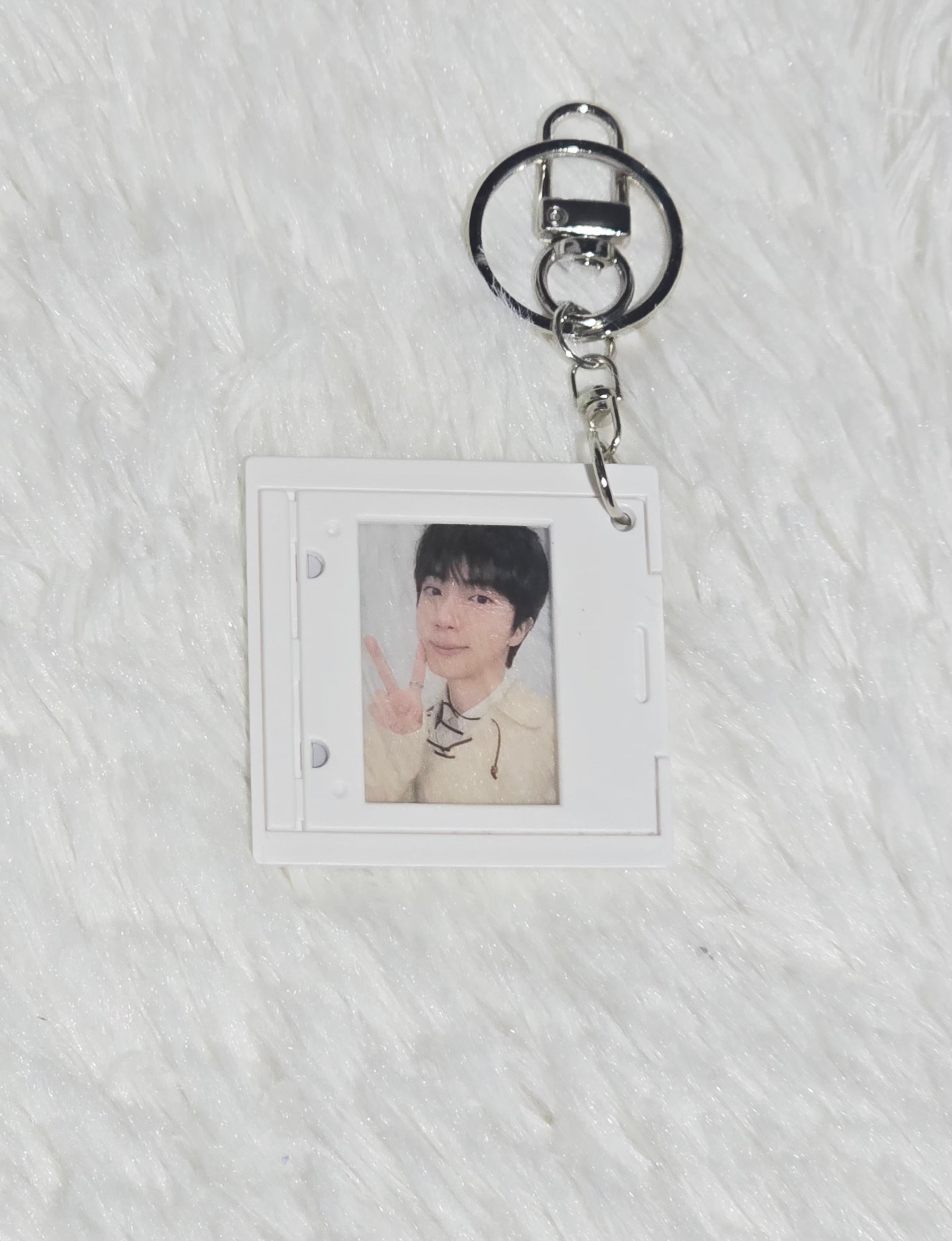 [ENTREGA INMEDIATA] Llavero BTS ARIRANG POB Weverse Shop